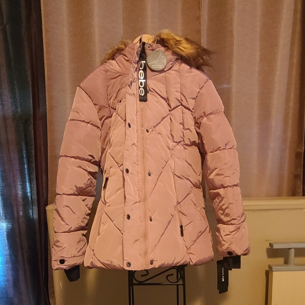 BeBe Women's Puffer Jacket